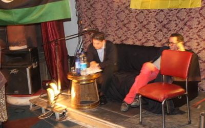 In het licht van de revolutie van de Noord-Afrikaanse