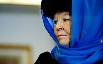 ‘Wel of geen hoofddoek, wel of geen maagd zijn – het is al vermoeiend als je dit zo leest, toch?’