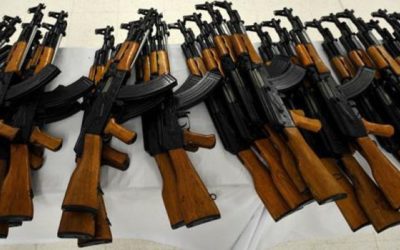 01 – Sharia4Belgium-lid bezat AK-47