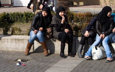 Stagiair met hoofddoek en Marokkaanse jongens vaker geweigerd