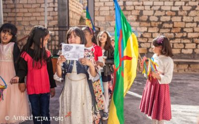 De Libische Toeareg vinden een nieuw thuis in het Amazigh kustgebied
