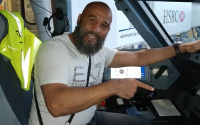 BUITENLAND 10 Voormalige Marokkaanse bokser voorkomt kaping vliegtuig