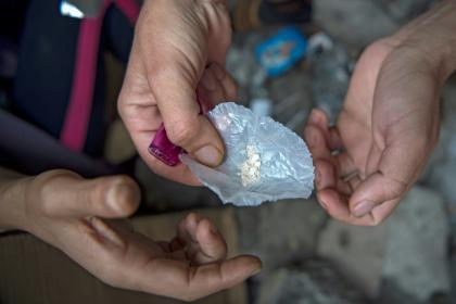 Heroïne verslaving is een relatief nieuwe plaag in Marokko, dat wereldwijd bekend staat om zijn hasj, die in het berggebied van de Rif geproduceerd wordt. Photo: AFP / FADEL SENNA